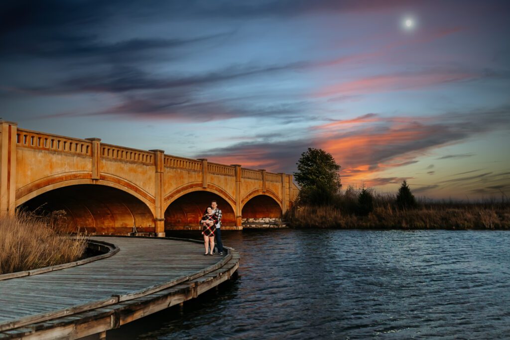 fall-maternity-photoshoot-carmel-indiana-central-park